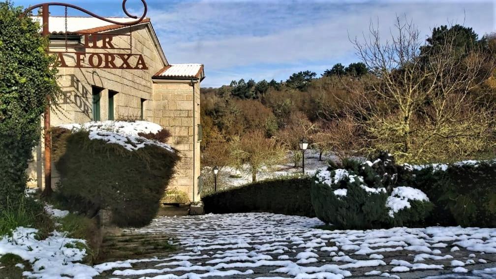 Hotel A Forxa Cafeteria Restaurante A Carballeira Zewnętrze zdjęcie